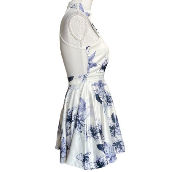 Floral Halter Neck Mini Dress - White and Blue - Picture 4 of 16